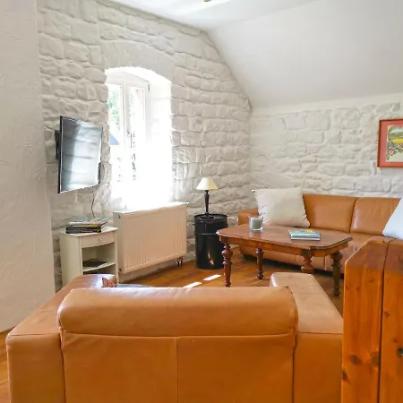 公寓 Wunderschone Ferienwohnung Im Bauernhof Am Bremerhof In 凯撒斯劳滕